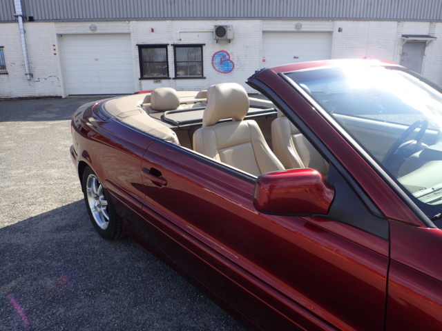 998510-4 Volvo C70 Cabriolet 2.4 T - 2001