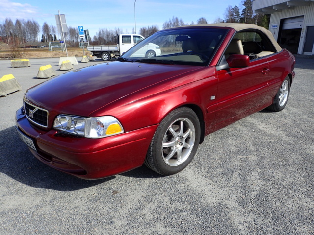 998510-11 Volvo C70 Cabriolet 2.4 T - 2001