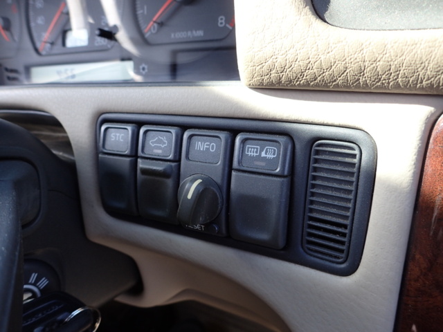 998510-73 Volvo C70 Cabriolet 2.4 T - 2001