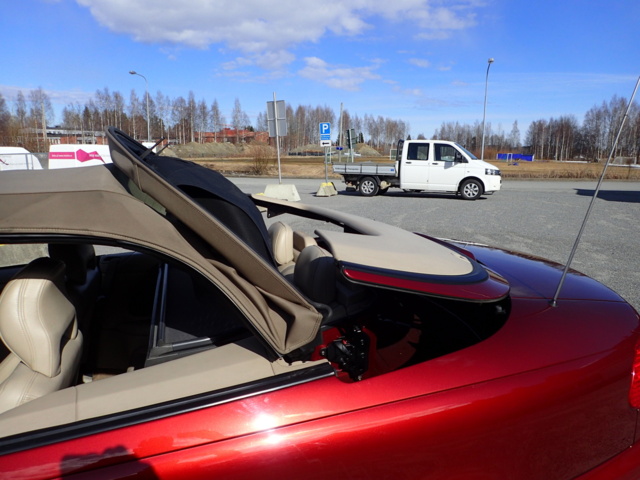 998510-102 Volvo C70 Cabriolet 2.4 T - 2001