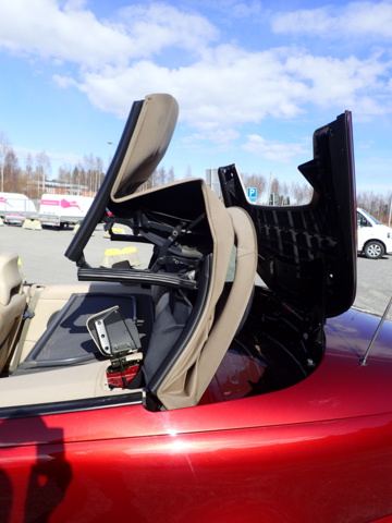 998510-104 Volvo C70 Cabriolet 2.4 T - 2001