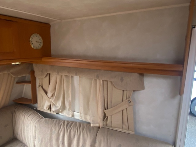 1022495-47 Caravan Cabby 58 -2003