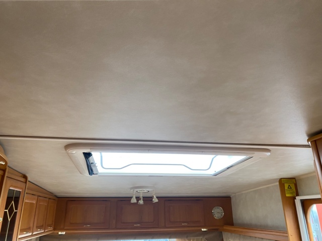 1022495-50 Caravan Cabby 58 -2003