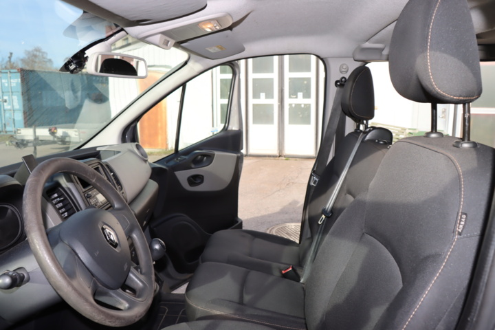 1017925-21 Renault Trafic Combi 2.7t 1.6 dCi - 2016