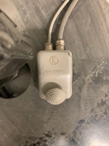 1022501-5 Manual stretch film machine