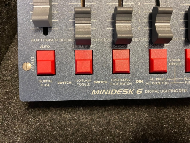 1019085-4 Anytronics Dimmer Minidesk 6