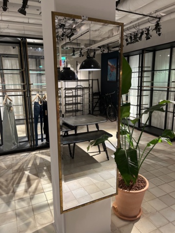 963206-1 Wall-hung mirrors, 3 pieces