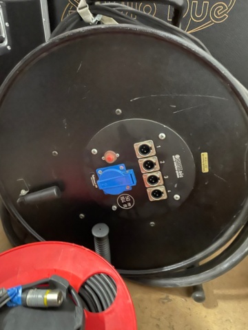 1019952-4 DMX Kabelvinda Hybrid multi, 1 styck + DMX vinda totat 100 meter