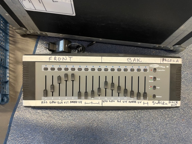 1019960-4 BOSE ENTERO Rack + DSP