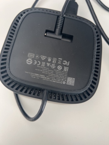 1022559-9 Computer accessories 2 sets of monitors docking station