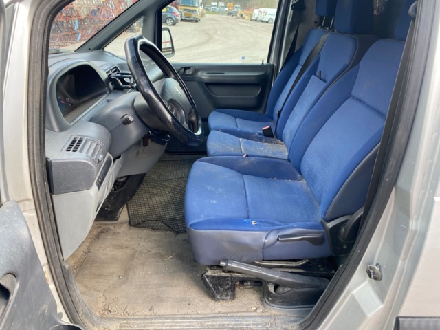 1020024-10 Peugeot Expert 2.0 HDi -2006