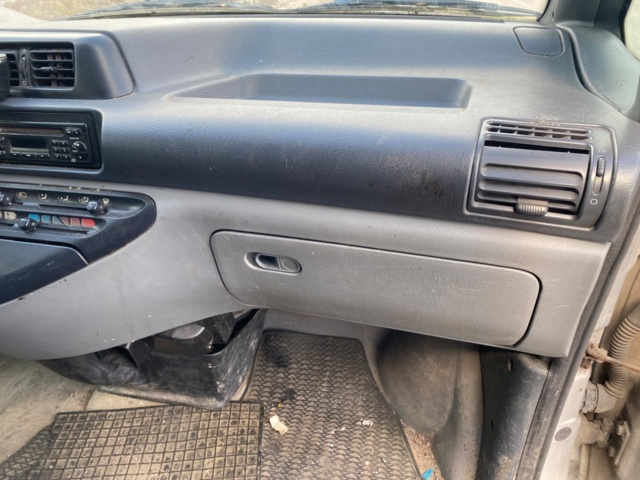 1020024-17 Peugeot Expert 2.0 HDi -2006