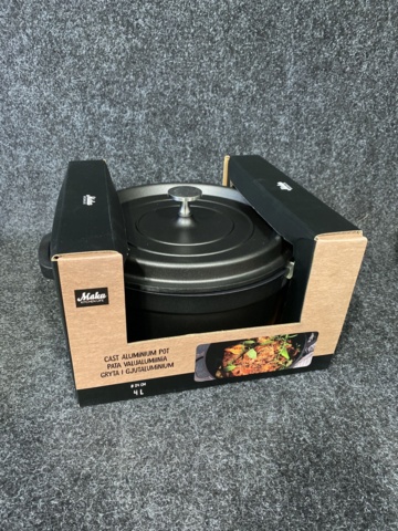 1021229-5 1st cast iron pot Herzog 28cm & 1st aluminum saucepan Maku 4L