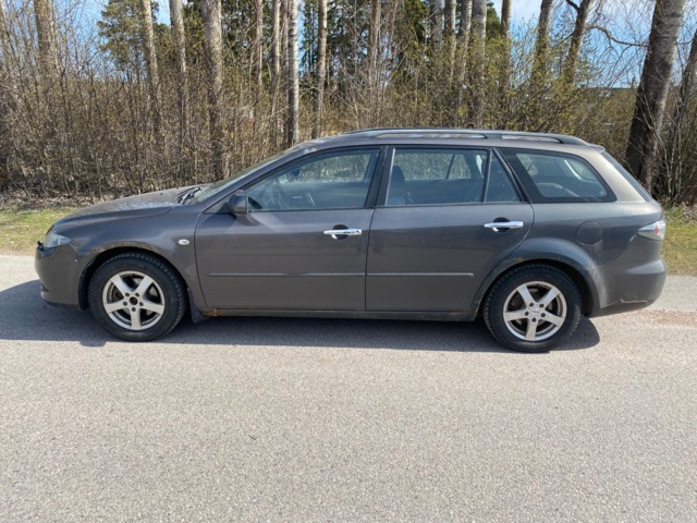 1024391-2 Mazda 6 Wagon 2.0 MZR -2007