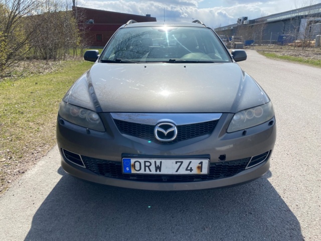 1024391-4 Mazda 6 Wagon 2.0 MZR -2007