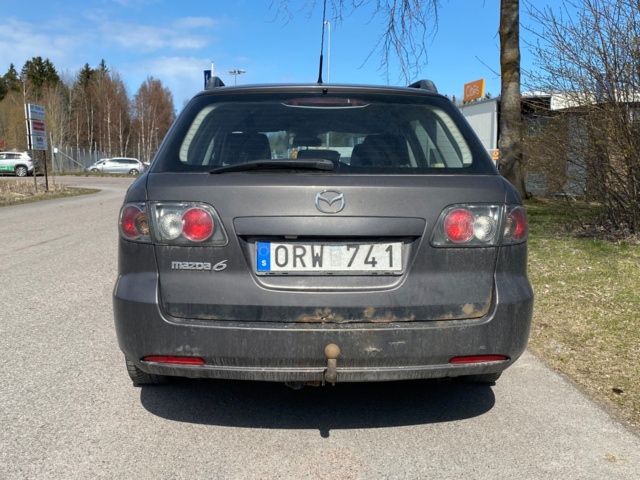1024391-8 Mazda 6 Wagon 2.0 MZR -2007