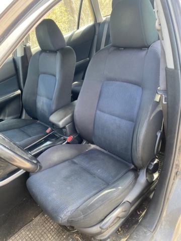 1024391-11 Mazda 6 Wagon 2.0 MZR -2007