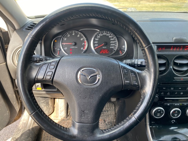 1024391-22 Mazda 6 Wagon 2.0 MZR -2007