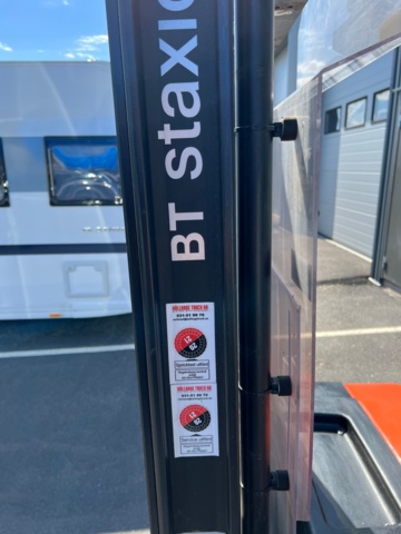 704113-17 Truck BT SPE125L Led Stacker - 2011