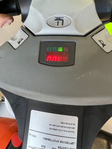 704113-20 Truck BT SPE125L Led Stacker - 2011