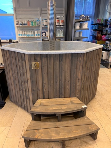 1023810-1 Hot tub Comfort from Swedish Bath Tubs