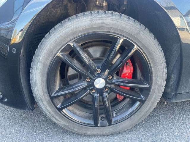 984329-13 Tesla Model S Performance - 2020