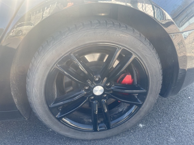 984329-14 Tesla Model S Performance - 2020