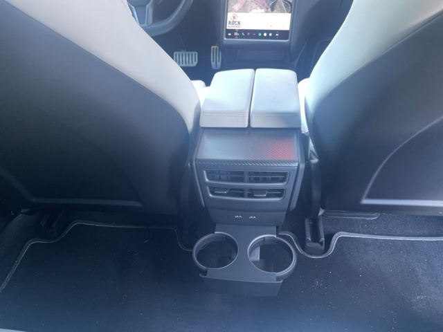 984329-37 Tesla Model S Performance - 2020