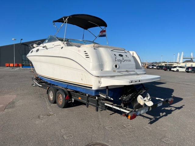 993525-4 Sea Ray 260 Sundancer - 2001 Mercruiser 5.7 incl Boat trailer