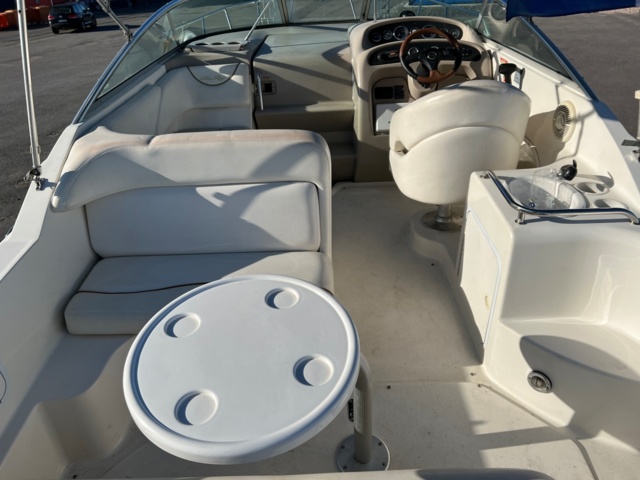 993525-14 Sea Ray 260 Sundancer - 2001 Mercruiser 5.7 incl Boat trailer