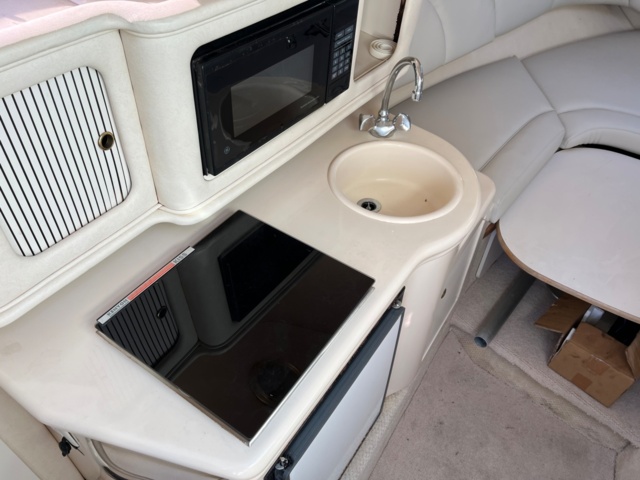 993525-18 Sea Ray 260 Sundancer - 2001 Mercruiser 5.7 incl Boat trailer