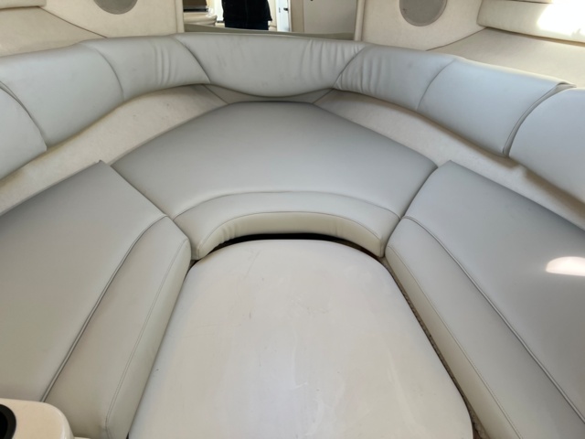 993525-20 Sea Ray 260 Sundancer - 2001 Mercruiser 5.7 incl Boat trailer