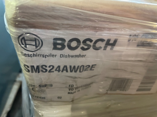1025052-2 Dishwasher - Bosch SMS24AW02E