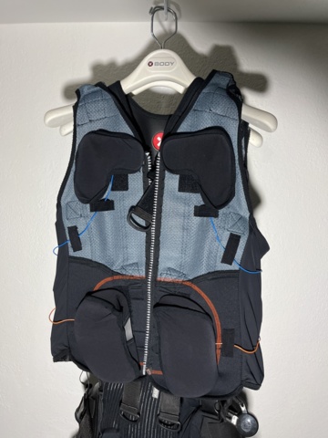 963298-11 EMS Training Equipment XSHAPE