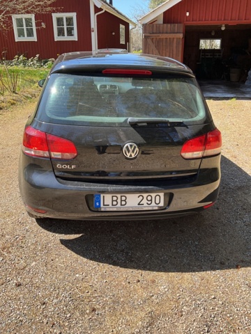 1001987-4 Volkswagen Golf 5-door 1.6 Multifuel - 2011