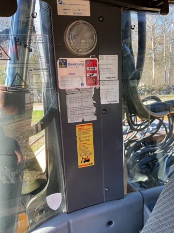 1001990-21 Hjulgrävare Volvo EW140  - 2000