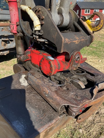 1001990-28 Hjulgrävare Volvo EW140  - 2000