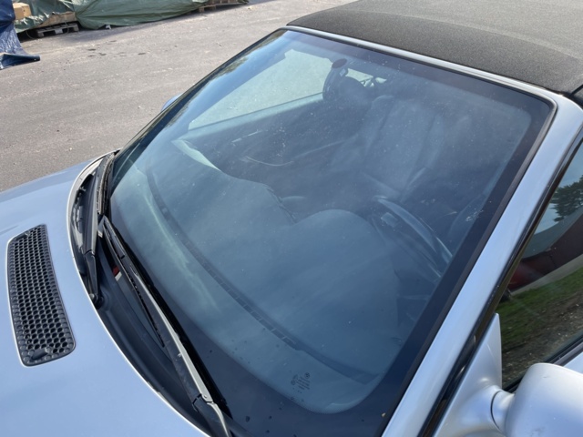 1023201-26 BMW M3 Convertible - 2001