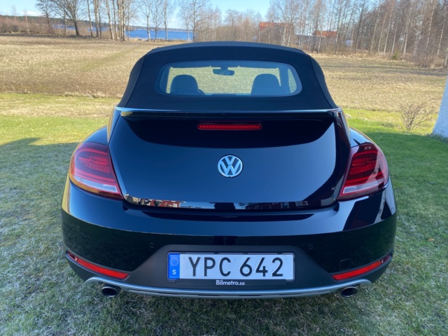 1025530-17 Volkswagen Beetle Cabriolet "Dune" 2.0 TSI - 2017