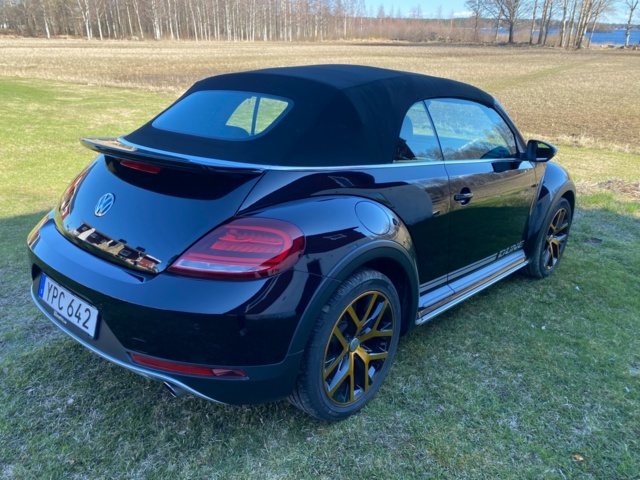 1025530-15 Volkswagen Beetle Cabriolet "Dune" 2.0 TSI - 2017