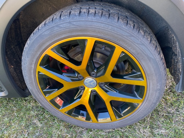 1025530-38 Volkswagen Beetle Cabriolet "Dune" 2.0 TSI - 2017