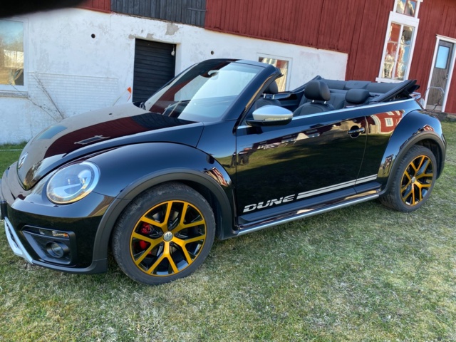 1025530-1 Volkswagen Beetle Cabriolet "Dune" 2.0 TSI - 2017