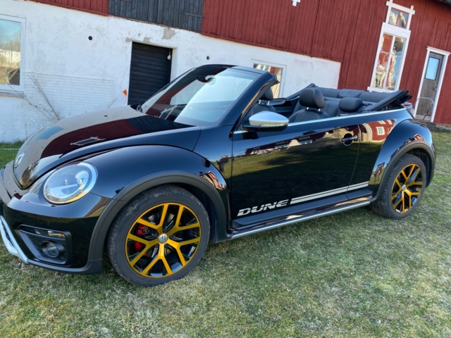 1025530-2 Volkswagen Beetle Cabriolet "Dune" 2.0 TSI - 2017