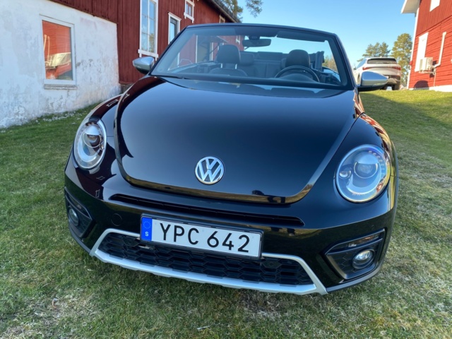 1025530-7 Volkswagen Beetle Cabriolet "Dune" 2.0 TSI - 2017