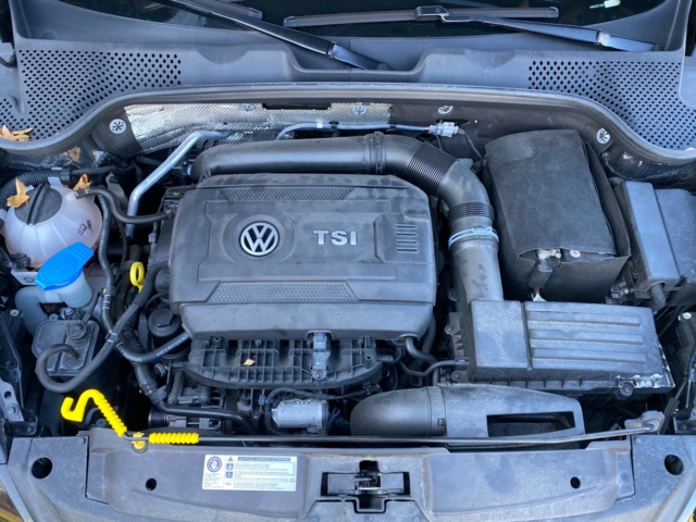 1025530-34 Volkswagen Beetle Cabriolet "Dune" 2.0 TSI - 2017