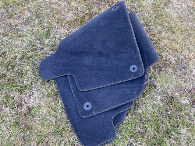 1025530-40 Volkswagen Beetle Cabriolet "Dune" 2.0 TSI - 2017