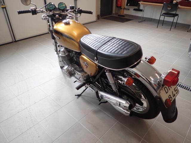 1025596-2 HONDA CB 750 - 1977