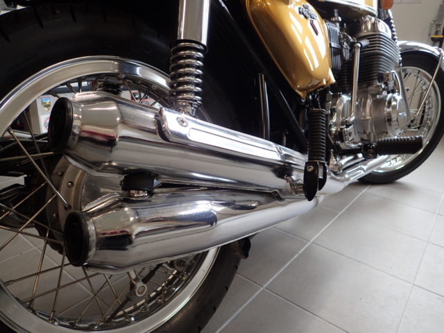 1025596-13 HONDA CB 750 - 1977