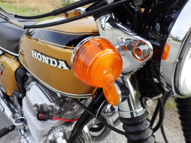 1025596-15 HONDA CB 750 - 1977