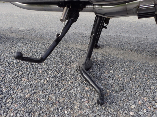 1025596-40 HONDA CB 750 - 1977